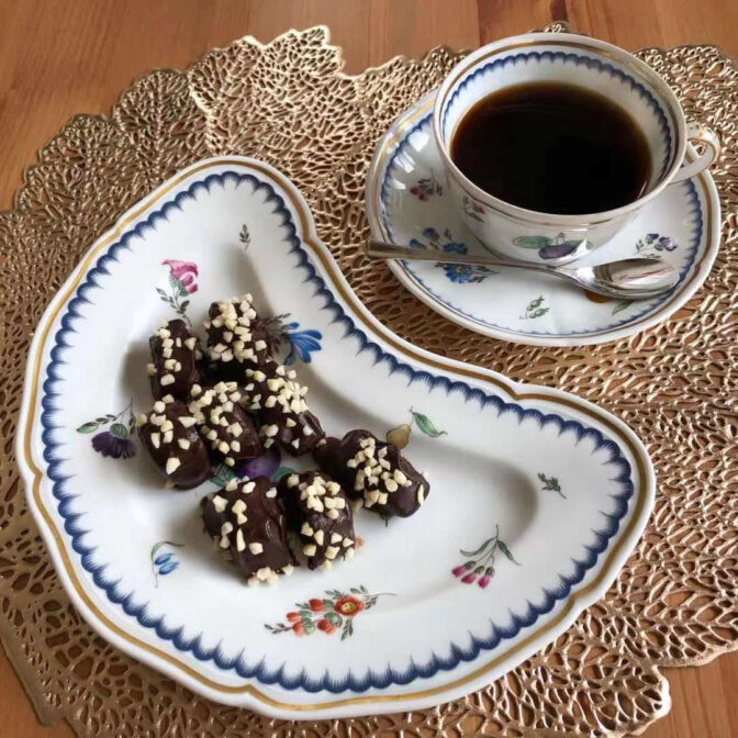 ならづけをチョコでコーティングしてみました。