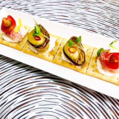 逸品レシピ【発芽にんにくしょう油カナッペ】